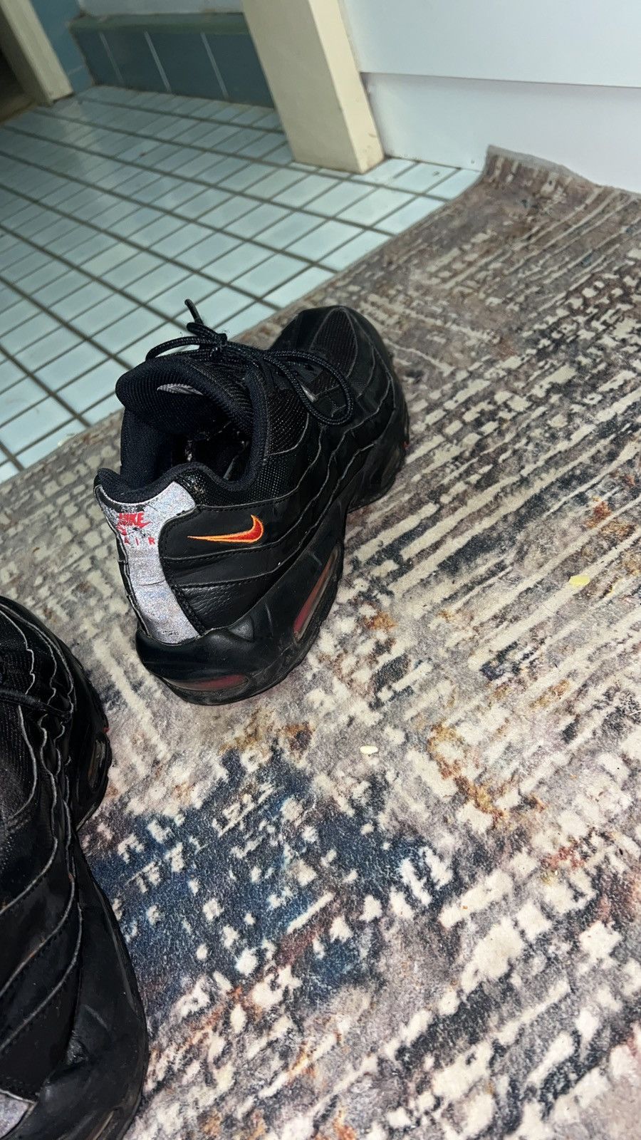 Nike Air max 95 halloweeen edition 2023 Size US 11 / EU 44 - 6 Thumbnail