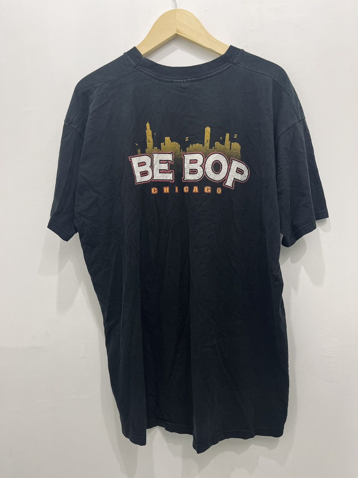 Fruit Of The Loom Vintage 90’s Joe’s Be-Bop Cafe Chicago Tshirt Size US XXL / EU 58 / 5 - 6 Thumbnail