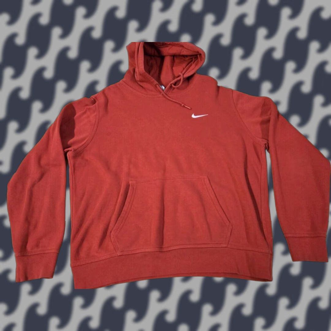 Nike Nike Hoodie Sweatshirt Men’s Large Solid Red Classic Swoosh Drawstring Pockets Size US L / EU 52-54 / 3 - 1 Thumbnail