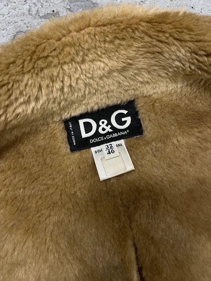 Dolce & Gabbana 2000s Dolce & Gabbana Beige Shearling Jacket Size US S / EU 44-46 / 1 - 9 Thumbnail