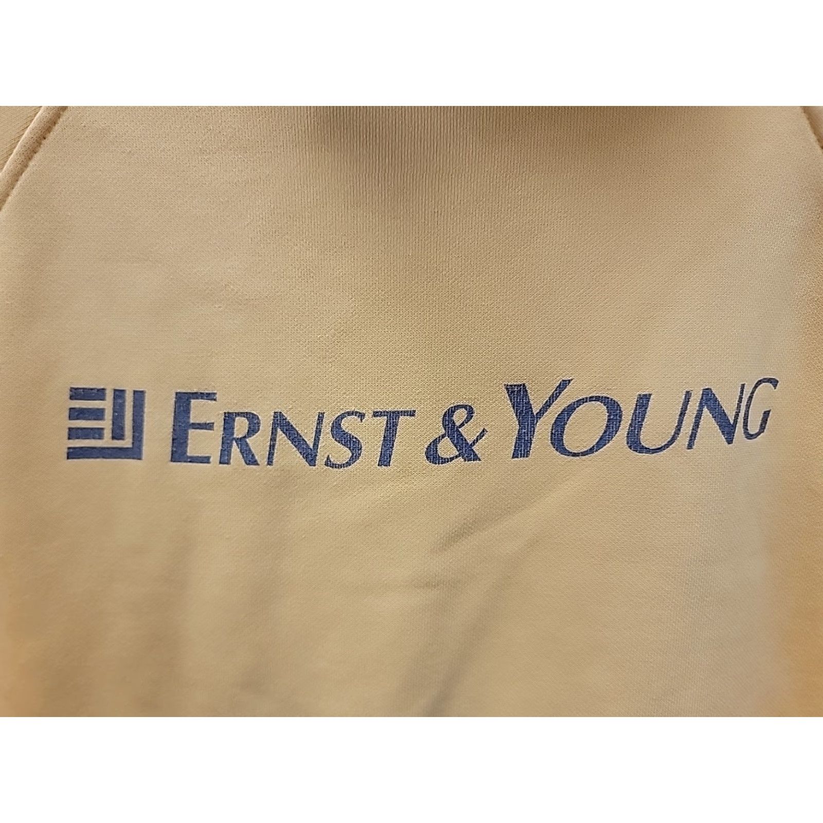 Nike VINTAGE Nike Pullover Hoodie Mens L Yellow Swoosh Ernst & Young Logo 2000s Decade Distressed Frayed Cuffs Size US L / EU 52-54 / 3 - 7 Thumbnail