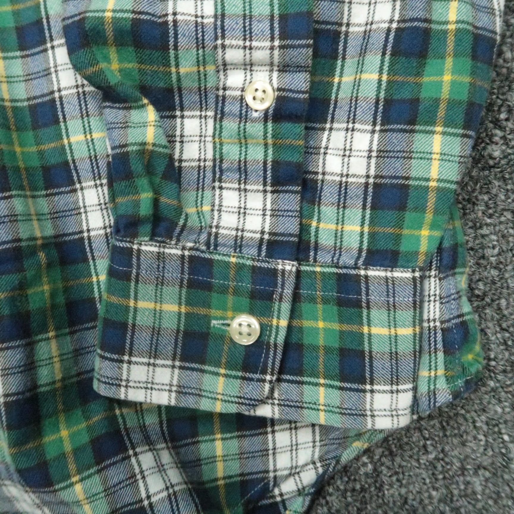 Ralph Lauren Ralph Lauren Shirt Mens Large Green Plaid Classic Fit Flannel Button-Up Size US L / EU 52-54 / 3 - 5 Thumbnail