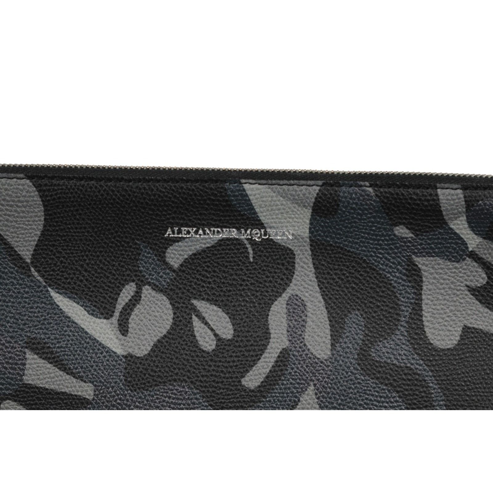 Alexander McQueen Grey Skull Camouflage Clutch Bag Zip Around Size ONE SIZE - 3 Thumbnail