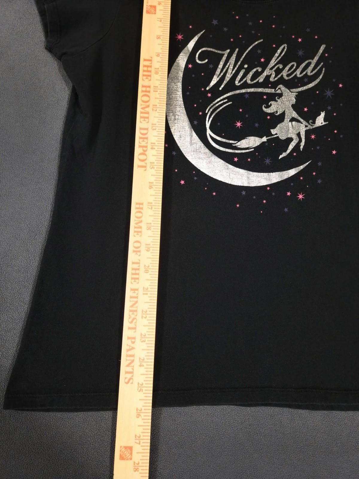 Crescent Down Works Wicked Witch Halloween Graphic T-Shirt Black Moon Stars Size L / US 10 / IT 46 - 3 Thumbnail