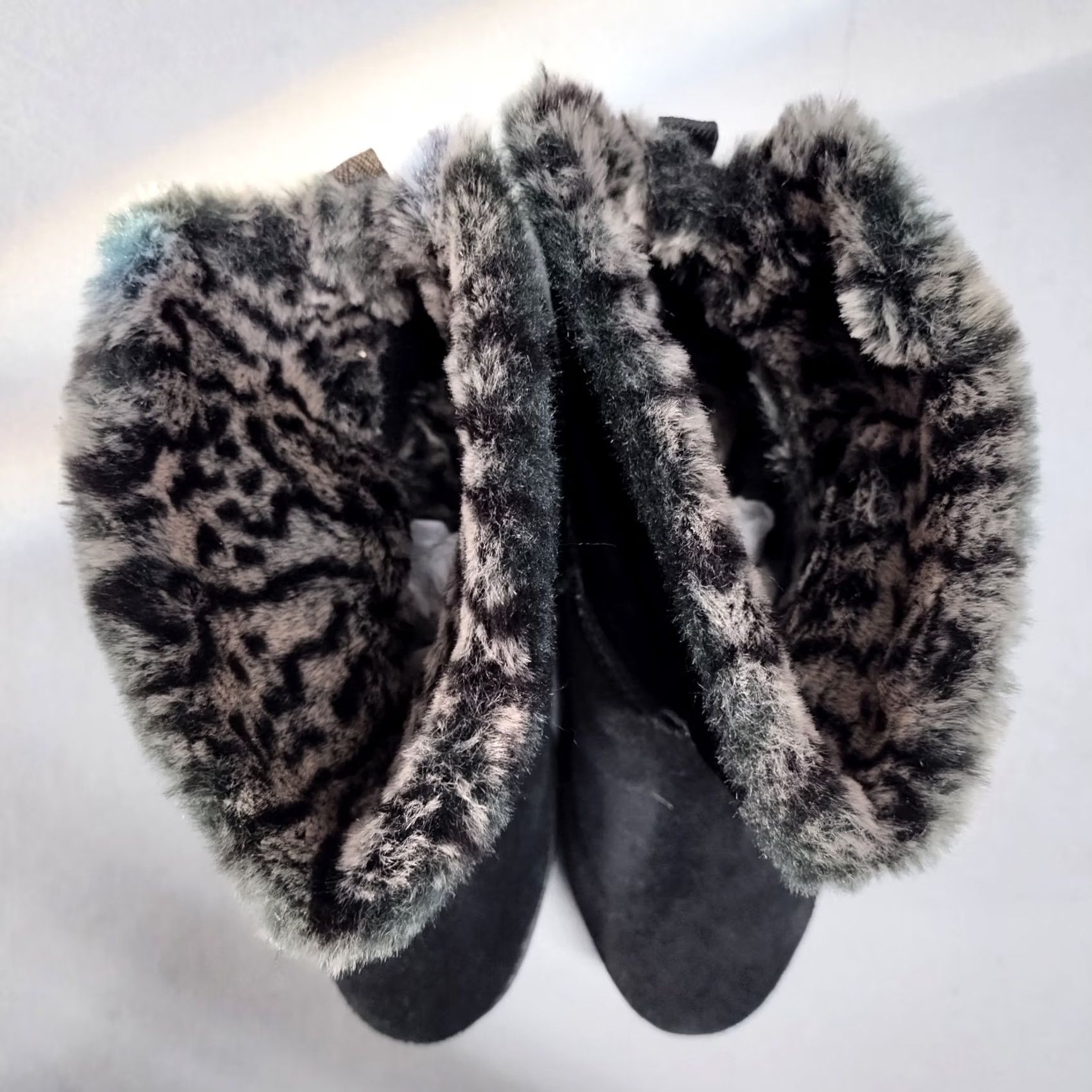 SKECHERS Skechers Winter Snow Boots Womens Size 9 Black Sheepskin Lined Round Toe Slip On - Womens Boots - Skechers - Black - Size 9 - Snow Boot Size US 9 / IT 39 - 6 Thumbnail