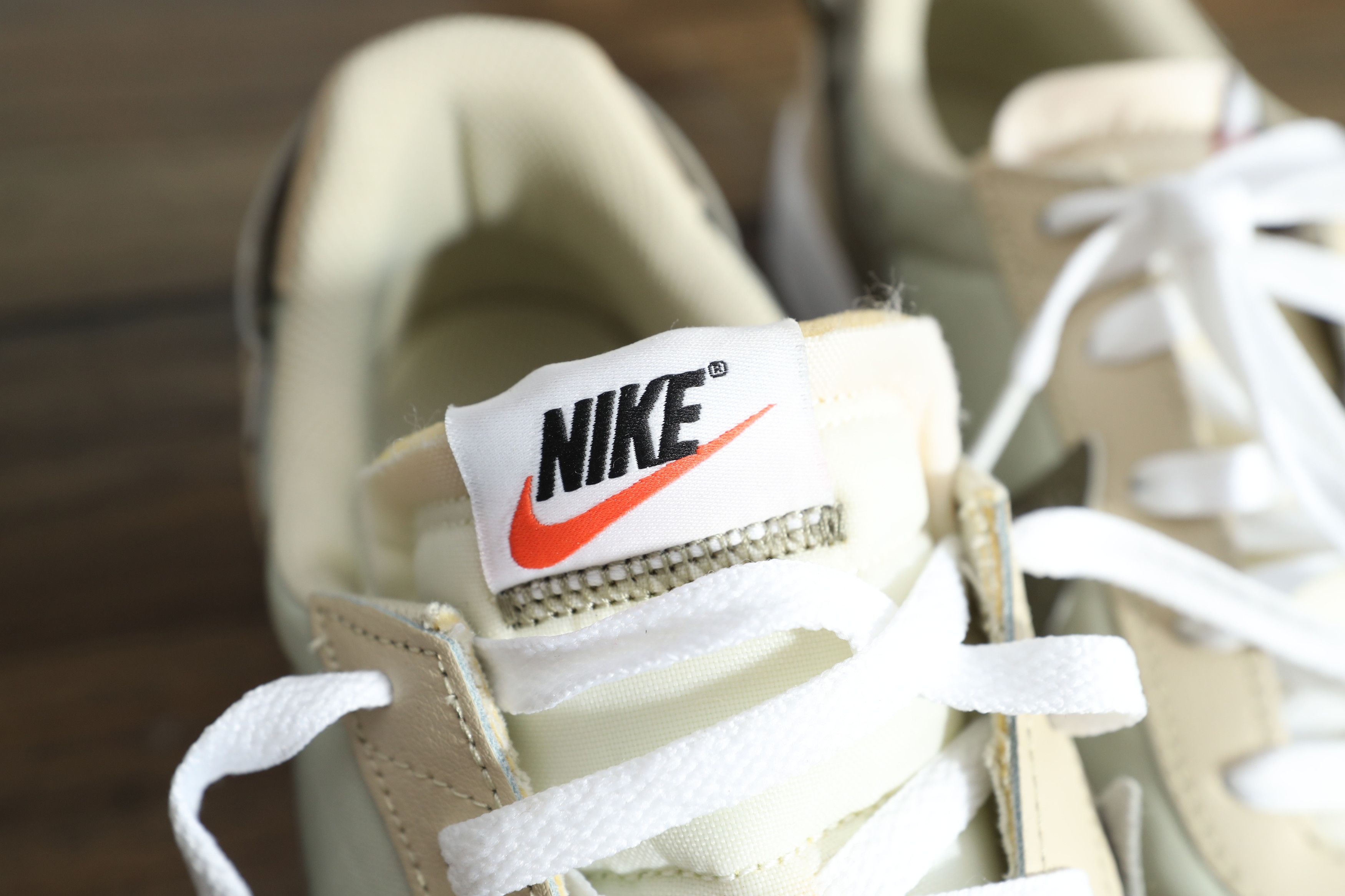 Nike Nike Waffle Debut 'Light Stone Matte Olive' Size US 9.5 / EU 42-43 - 6 Thumbnail