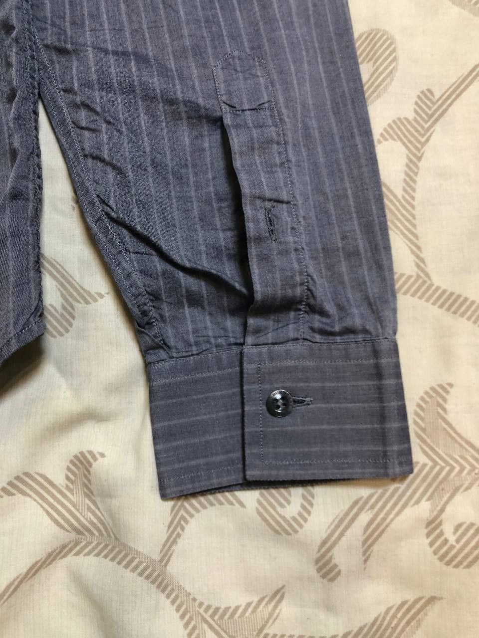 Burberry Burberry London Grey Pinstripe Button Up Shirt Size US L / EU 52-54 / 3 - 13 Thumbnail