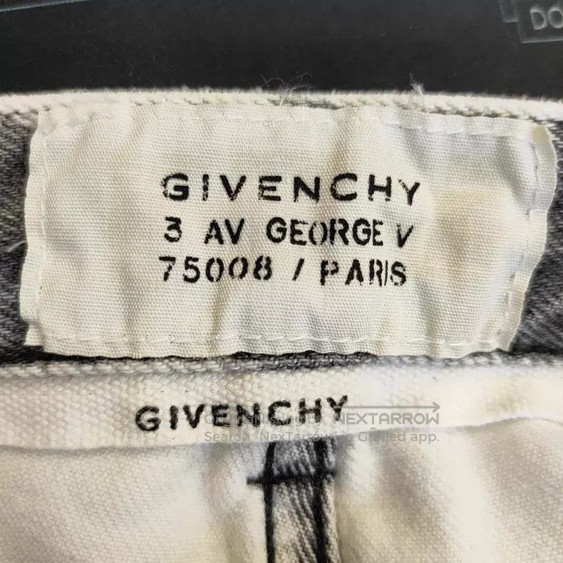 Givenchy Givenchy Denim Jeans, Tie-Dye Wash, Slight Yellowing on He Size US 31 - 3 Thumbnail