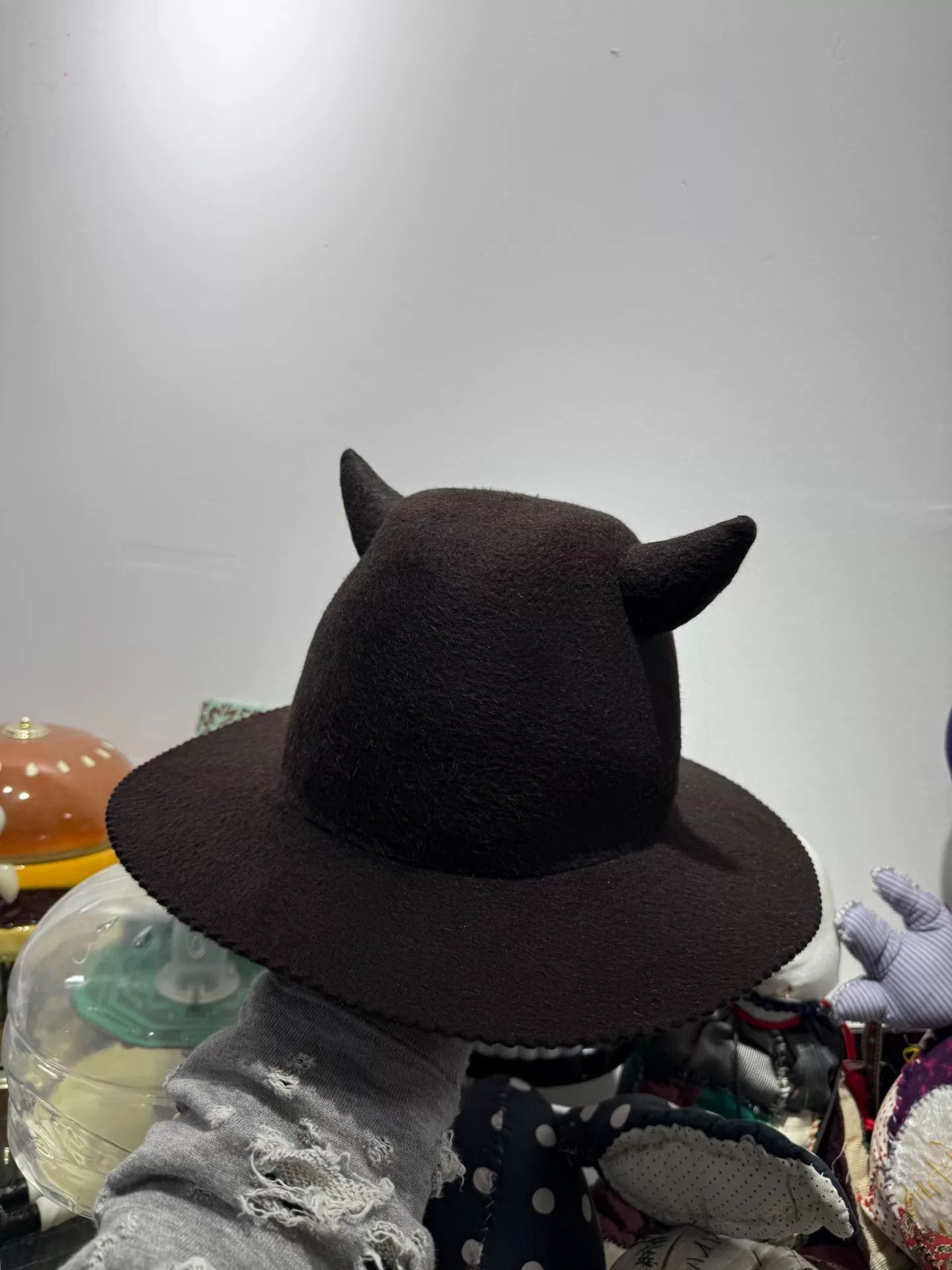 Undercover UNDERCOVER Horned Top Hat Size ONE SIZE - 1 Thumbnail