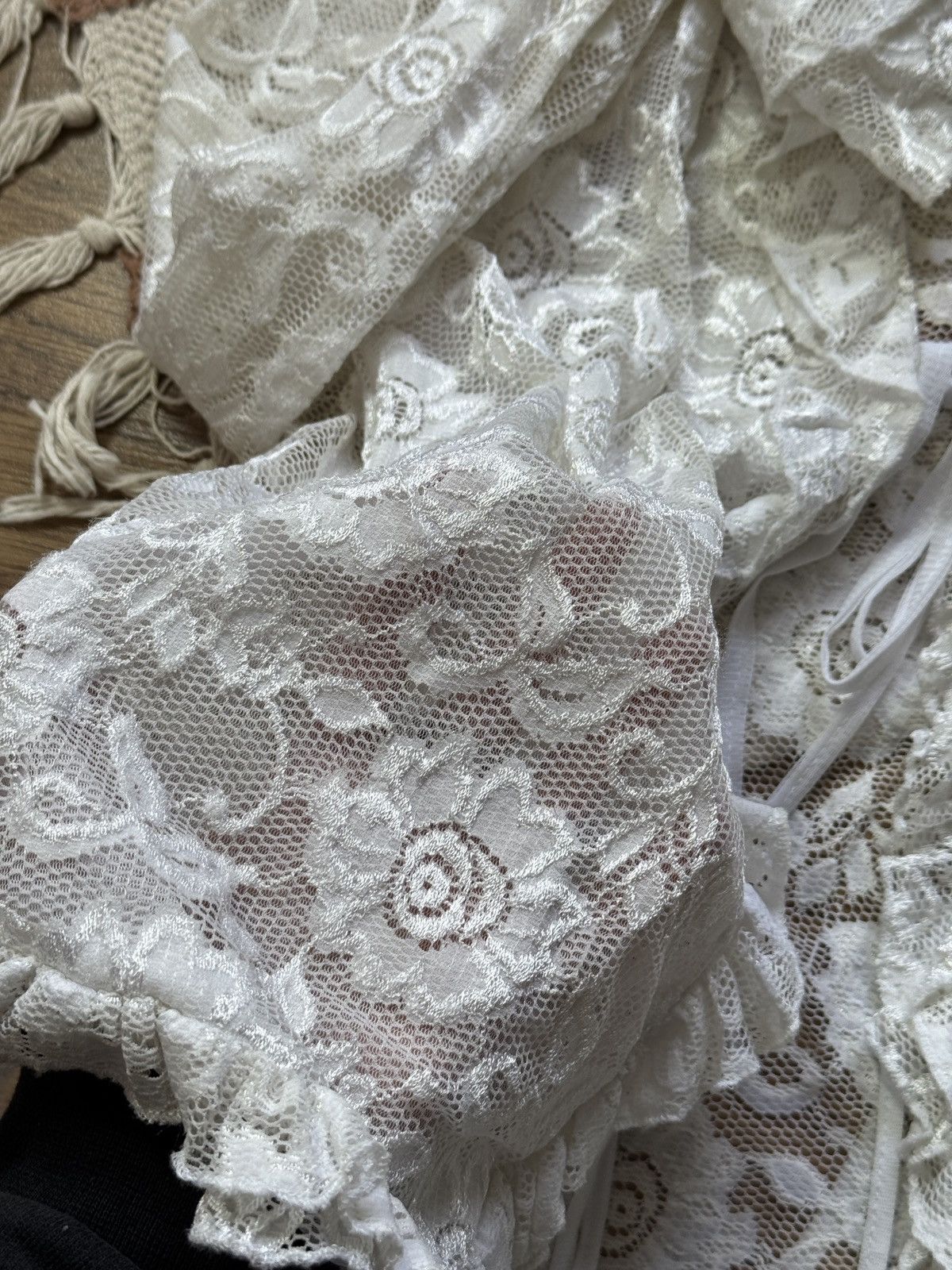 Japanese Brand × Vintage VINTAGE GUIPURE LACE MESH BLOUSE WITH RUFFLES Size XL / US 12-14 / IT 48-50 - 6 Thumbnail