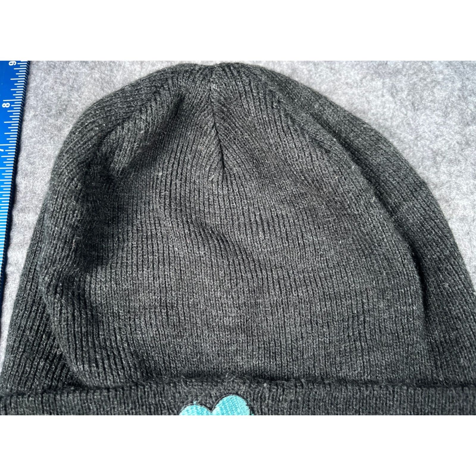 Vintage A-Lab Beanie Hat Adult One Size Gray Knit Acrylic Embroidered Heart Ski Theme Womens Size ONE SIZE - 3 Thumbnail