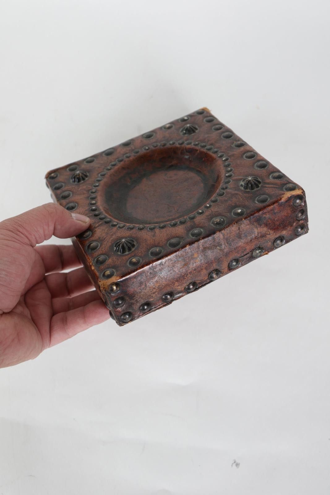Other 60's Leather Studded Catch-All Bowl Saddle-Style Ashtray Size ONE SIZE - 5 Thumbnail