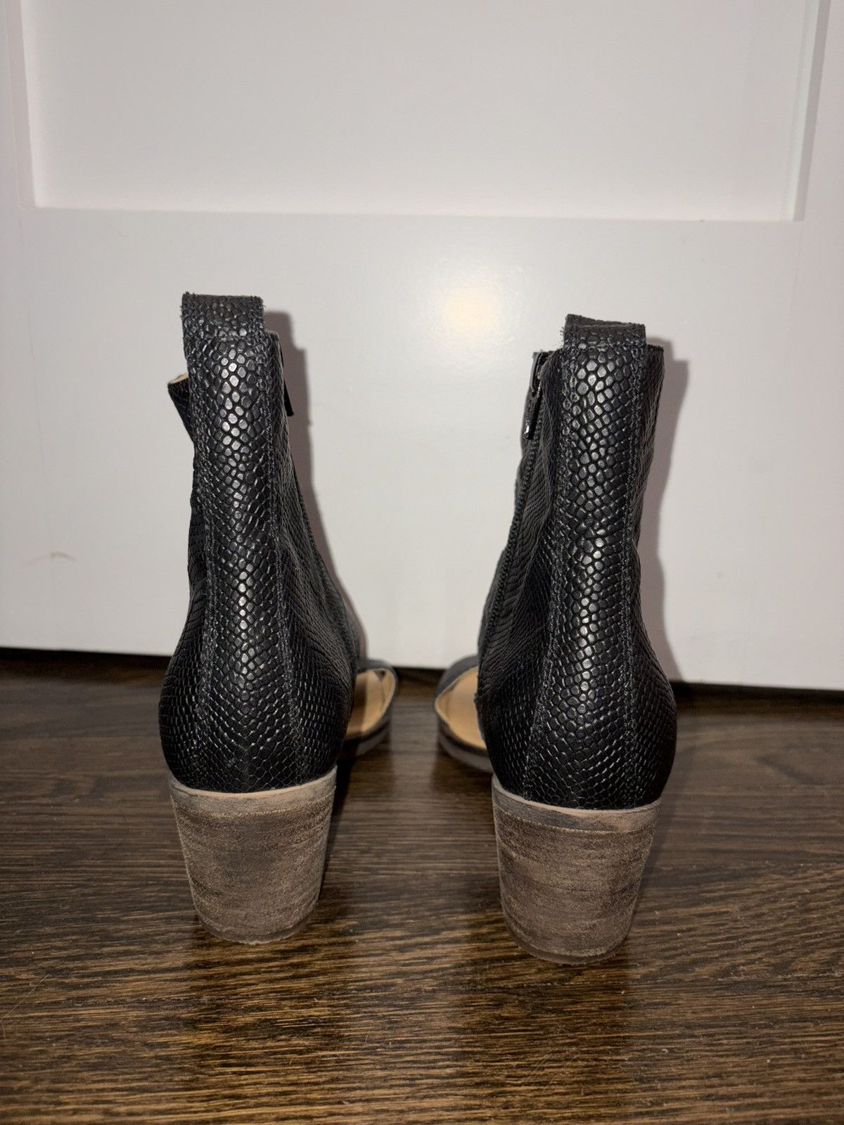 MM6 MM6 Snakeskin Peep-toe Heels Size US 6 / IT 36 - 2 Thumbnail