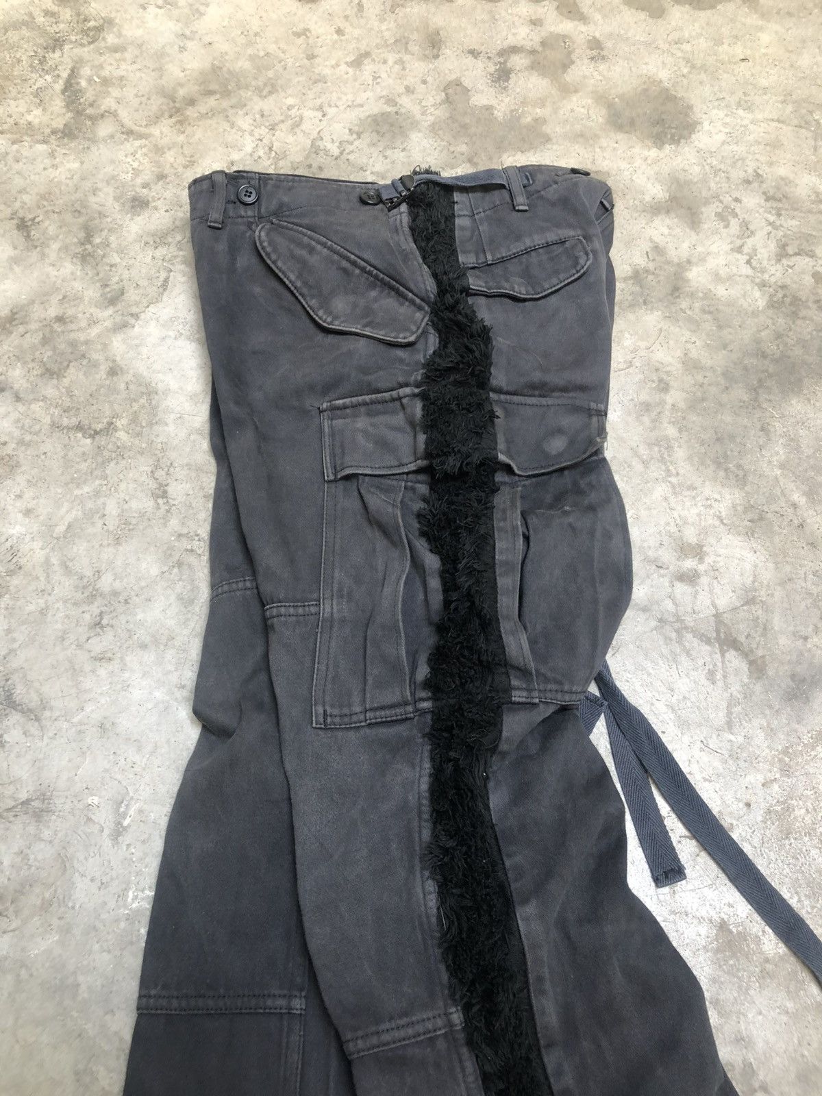 Japanese Brand × Maison MIHARA YASUHIRO Mihara Yasuhiro Fur Cargo pant Size US 32 / EU 48 - 15 Thumbnail