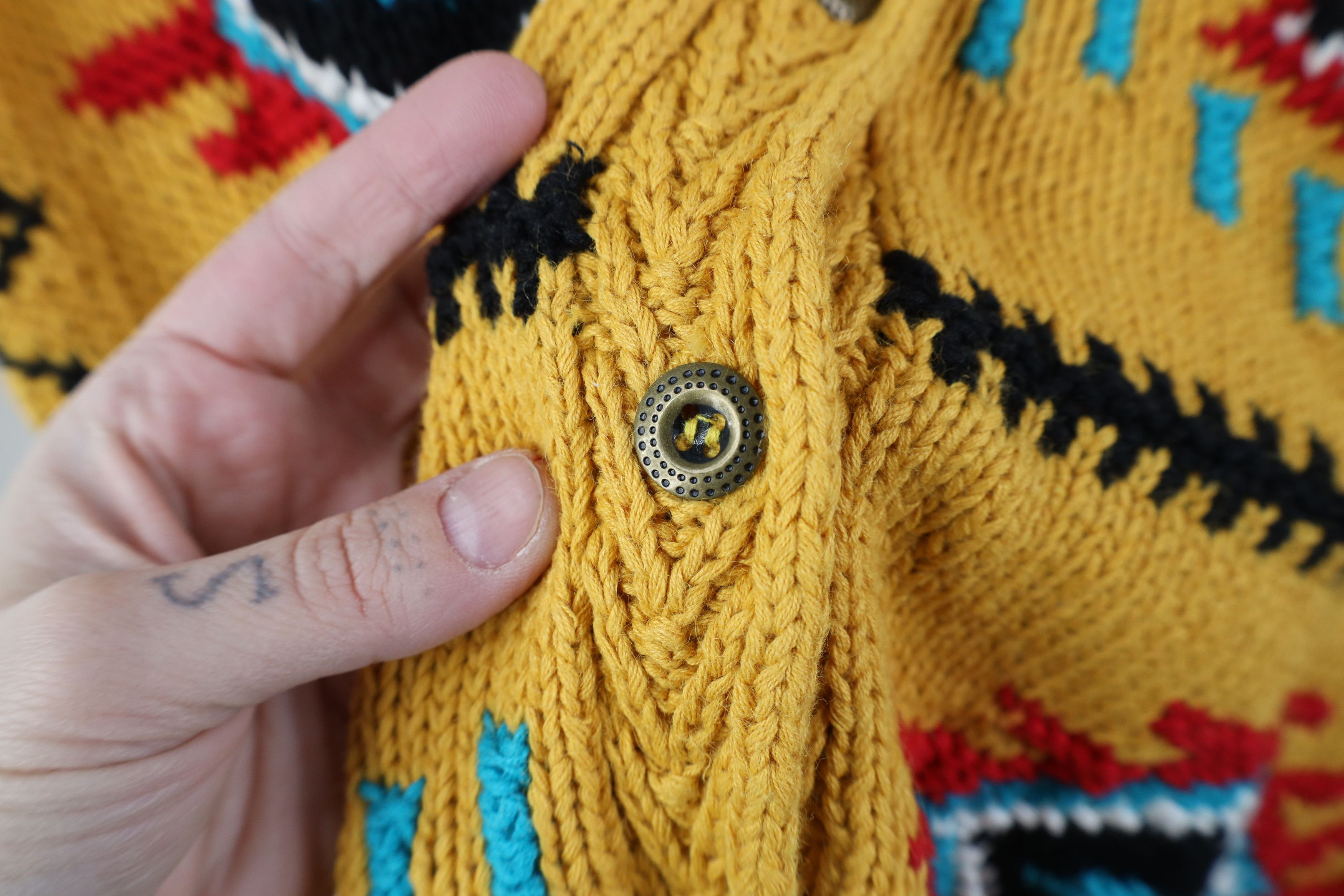 Vintage Vintage 90s Streetwear Southwestern Fair Isle Sweater Vest Size M / US 6-8 / IT 42-44 - 5 Thumbnail