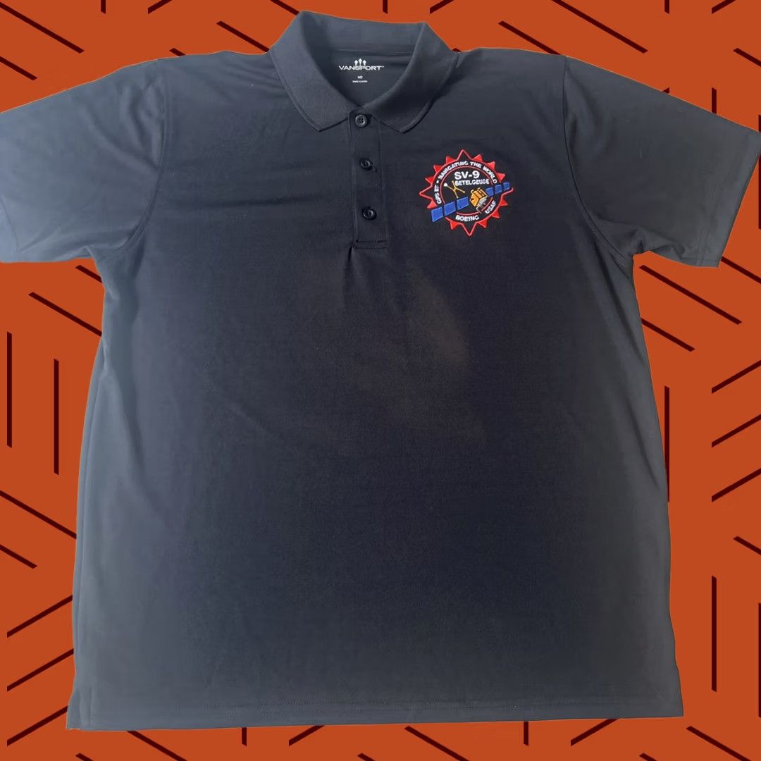 Vintage VINTAGE? No. Boeing Polo Shirt Men 100% Cotton Black Graphic Print Logo Short Sleeve Knit Polo Shirt Adult Medium Crew Neck Button-Front Size US M / EU 48-50 / 2 - 1 Thumbnail