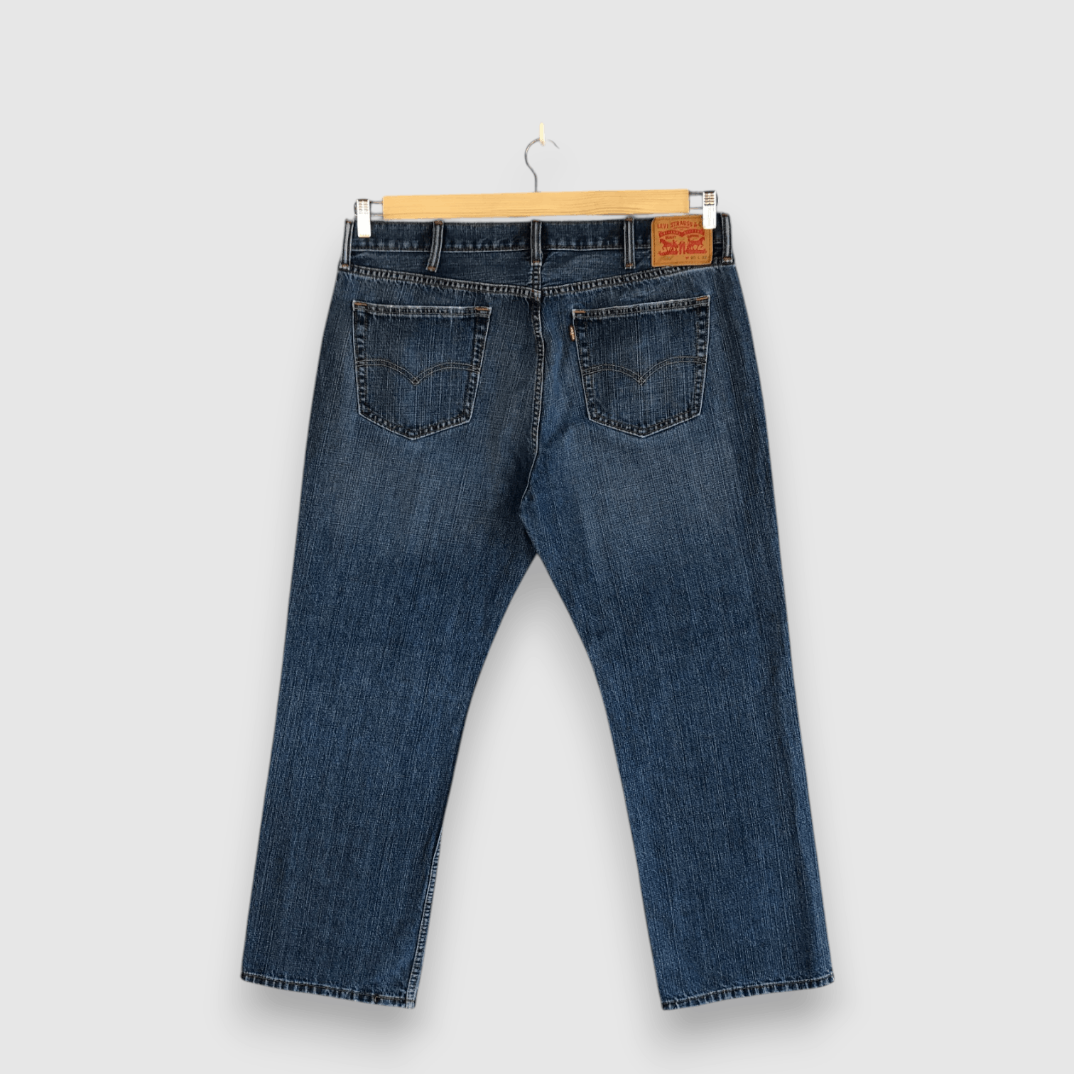 Levi's Vintage Levis 559 Baggy Faded Jeans Levi's Light Wash Denim Size US 38 / EU 54 - 2 Thumbnail