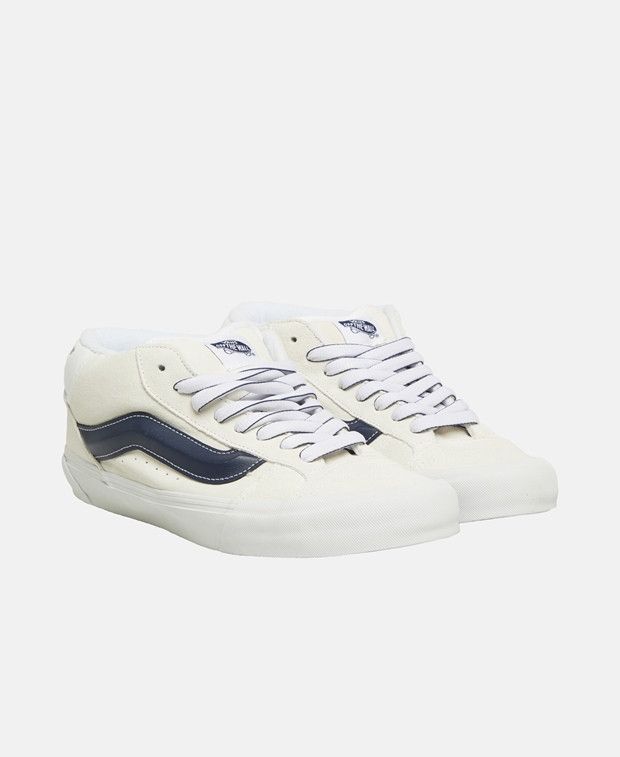 Knu Mid Sneakers