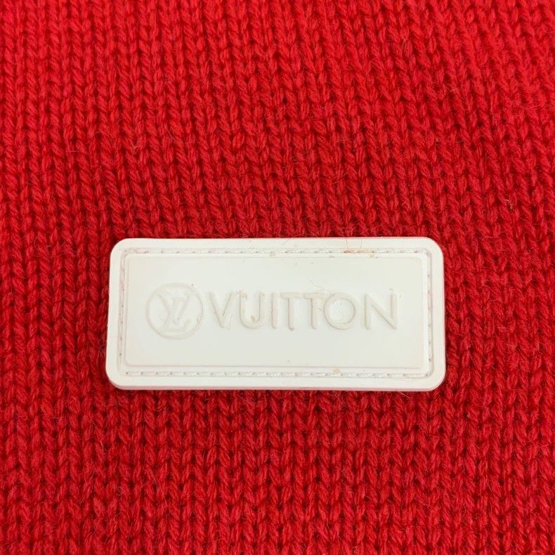 Louis Vuitton Louis Vuitton 22 Red Cashmere Half Zipper Crew Neck Short Size S / US 4 / IT 40 - 5 Thumbnail