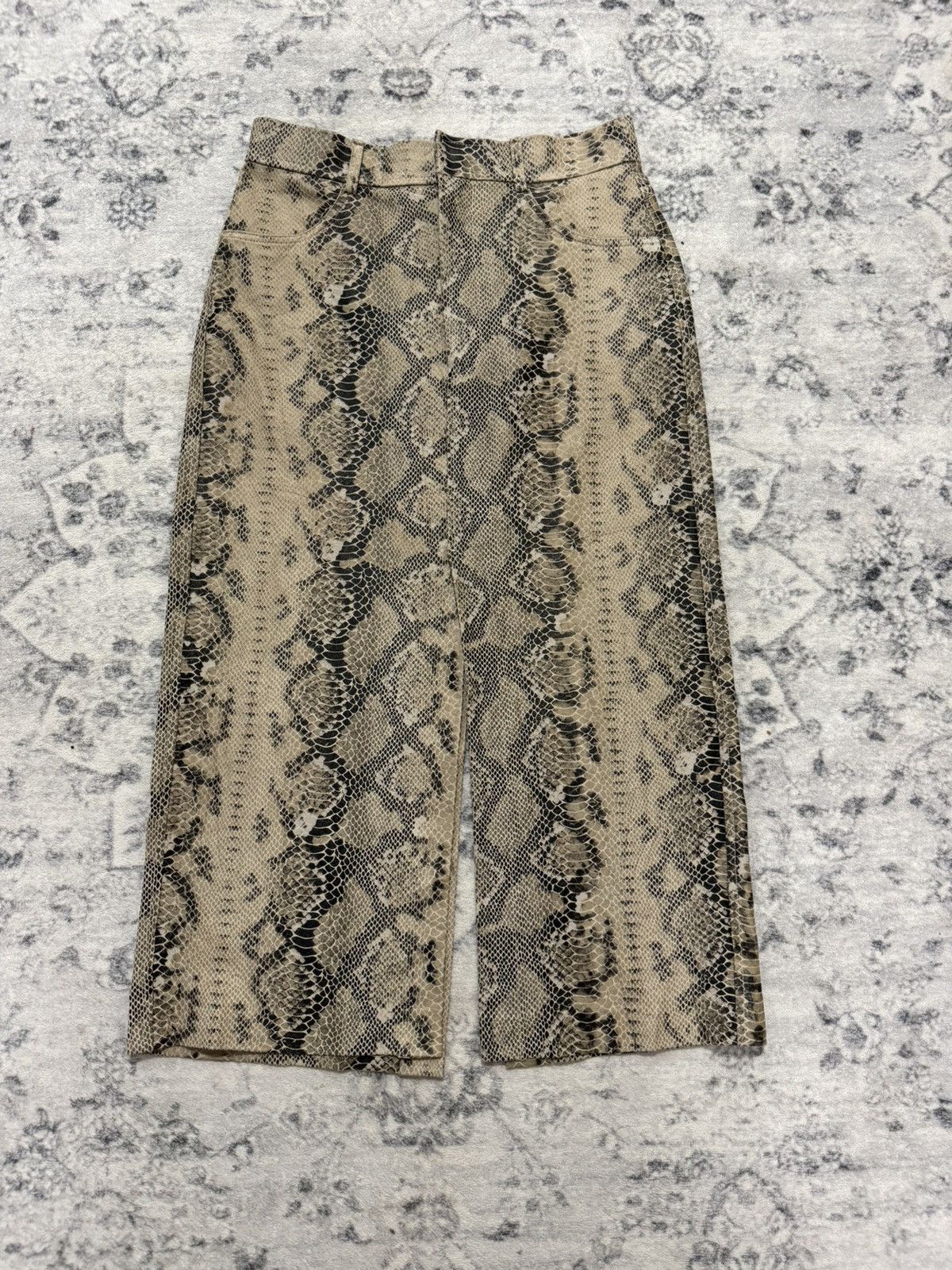 Zara ZARA PYTHON STYLE MIDI SKIRT Size 26" / US 2 / IT 38 - 1 Thumbnail