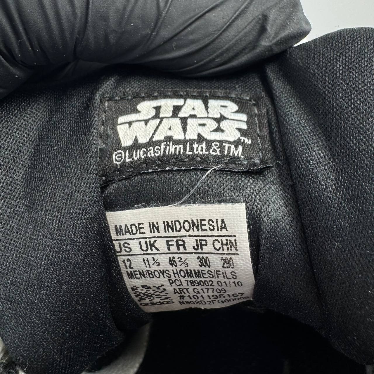 Adidas Adidas Superstar Star Wars Stormtrooper Size US12 Size US 12 / EU 45 - 8 Thumbnail