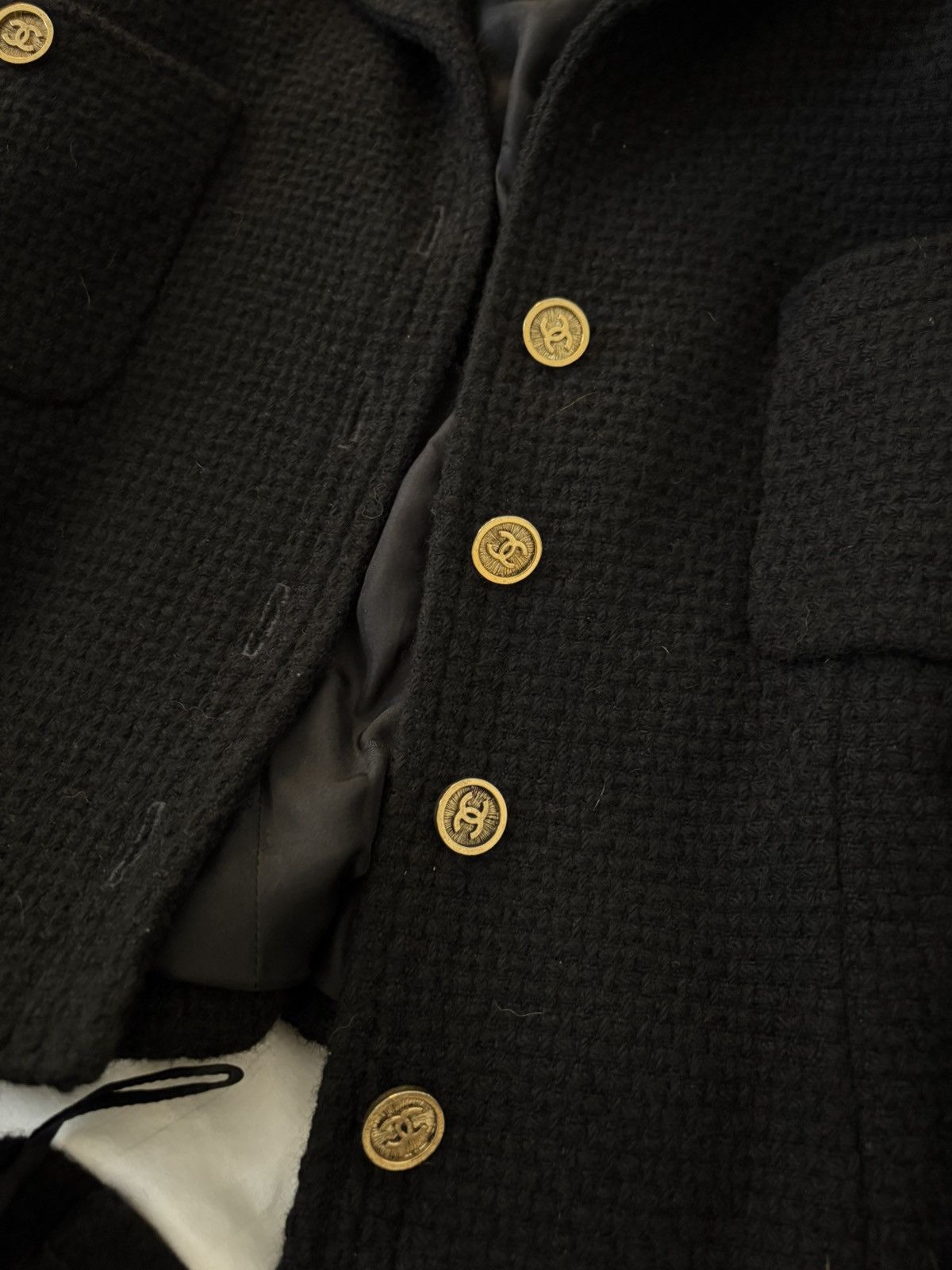 Chanel Chanel lux classic black suit Size XS / US 0-2 / IT 36-38 - 4 Thumbnail