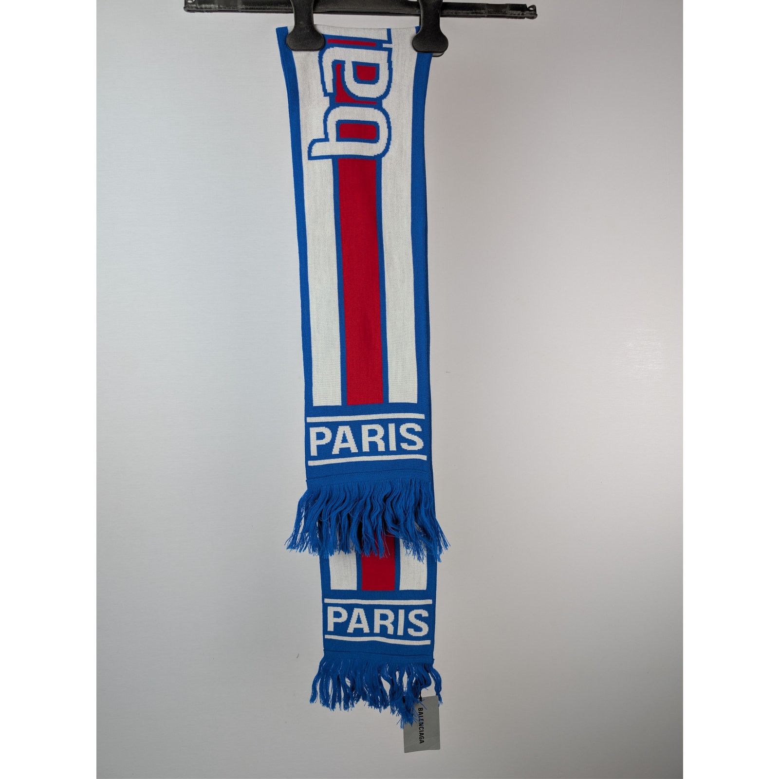 Balenciaga o1rshd1 Size: OS / Q:2 / Football Scarf in Blue/Multicolor Size ONE SIZE - 12 Thumbnail