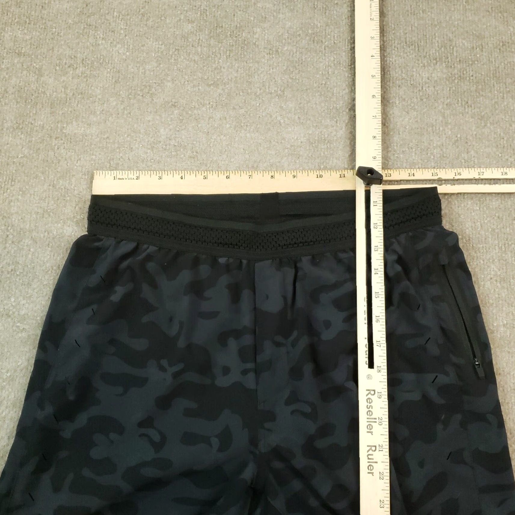 Ten Thousand Ten Thousand Mens Medium Black Camouflage Athletic Shorts 30x8 Elastic Waist Pockets Size US 30 / EU 46 - 5 Thumbnail