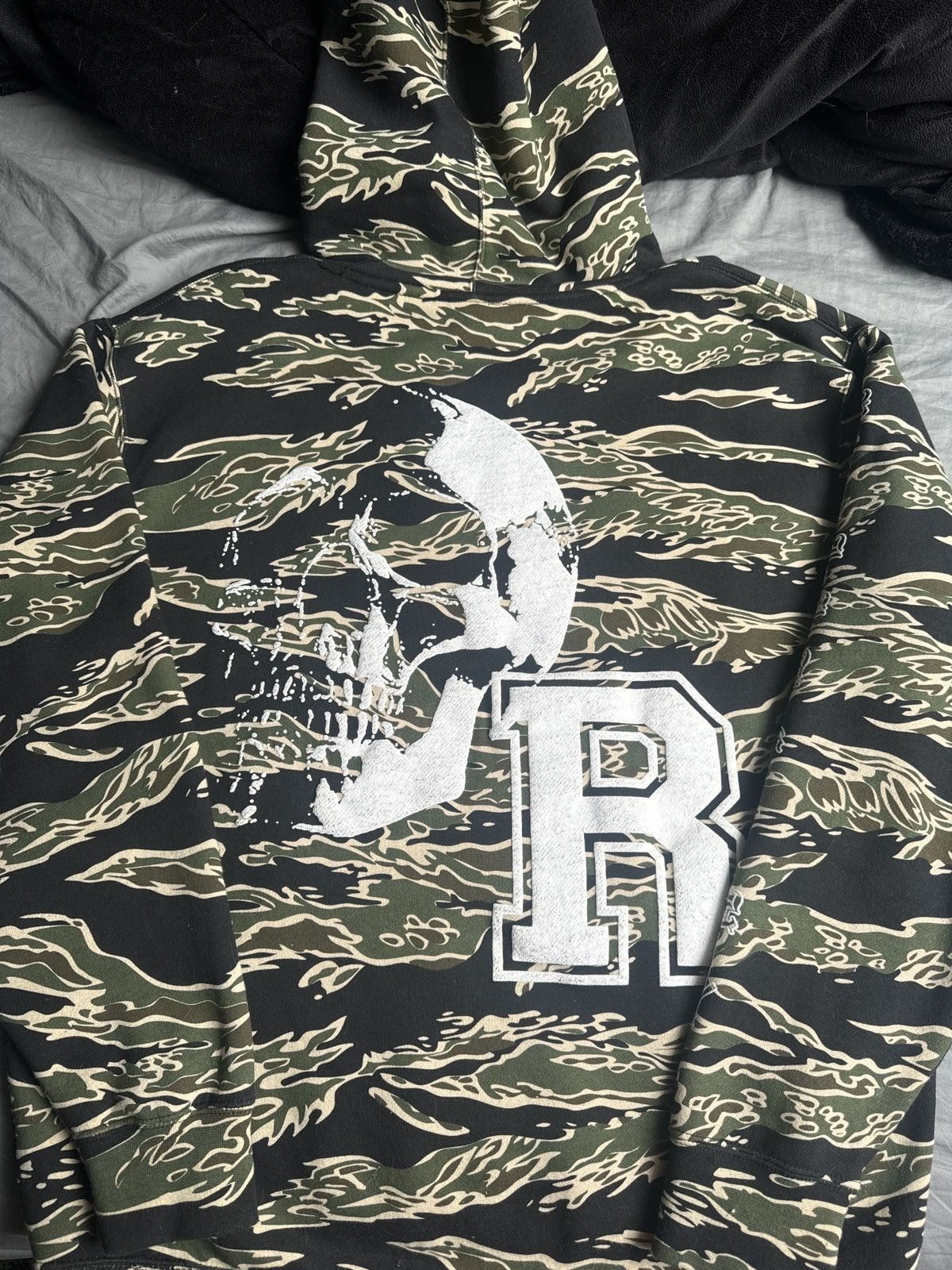 Revenge Revenge Tiger Camo Hoodie Size US M / EU 48-50 / 2 - 3 Thumbnail