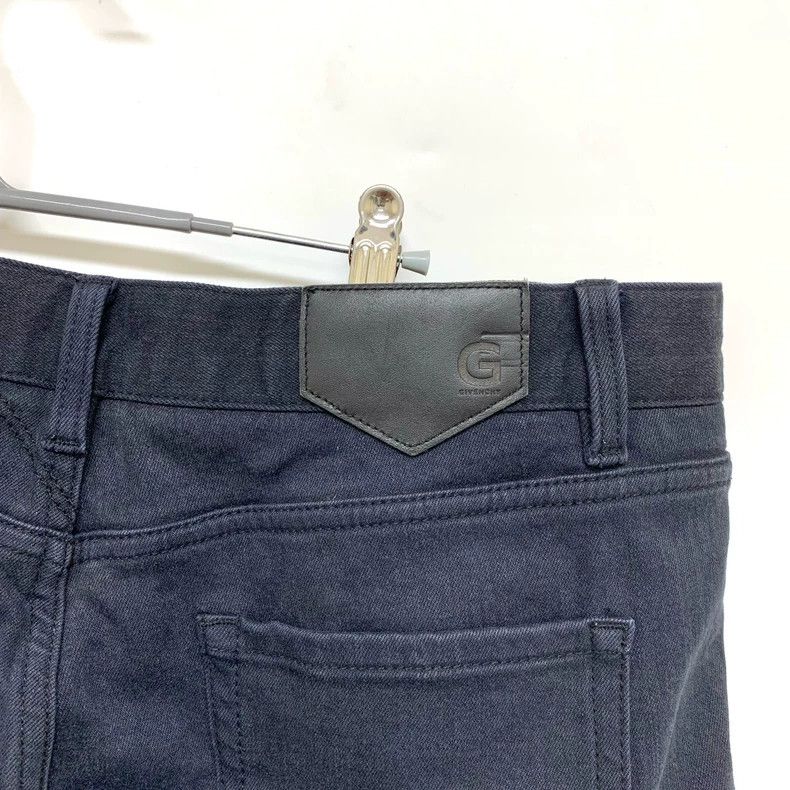 Givenchy Givenchy Solid Color Fleece Loose Denim Longs Size US 38 / EU 54 - 6 Thumbnail