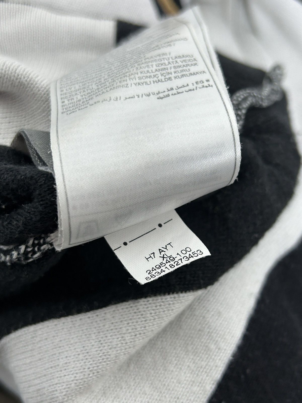 Nike 00s Vintage Nike Juventus 1976/77 Inspired Soccer Jersey Size US XL / EU 56 / 4 - 10 Thumbnail