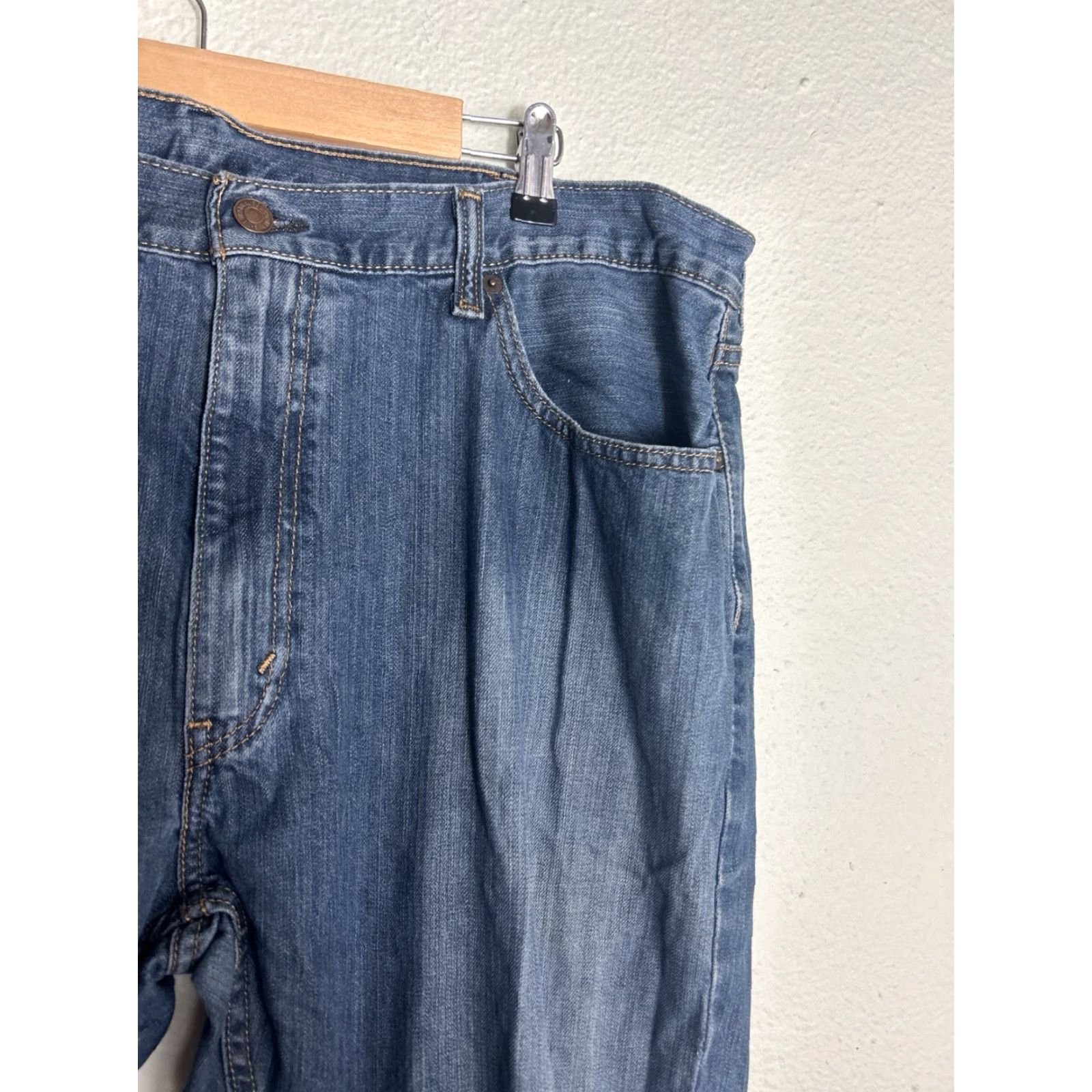 Levi's Levi’s 559 Jeans Dark Wash Mens Size 40x30 Jeans Straight Blue 559 Mens Size US 40 / EU 56 - 5 Thumbnail