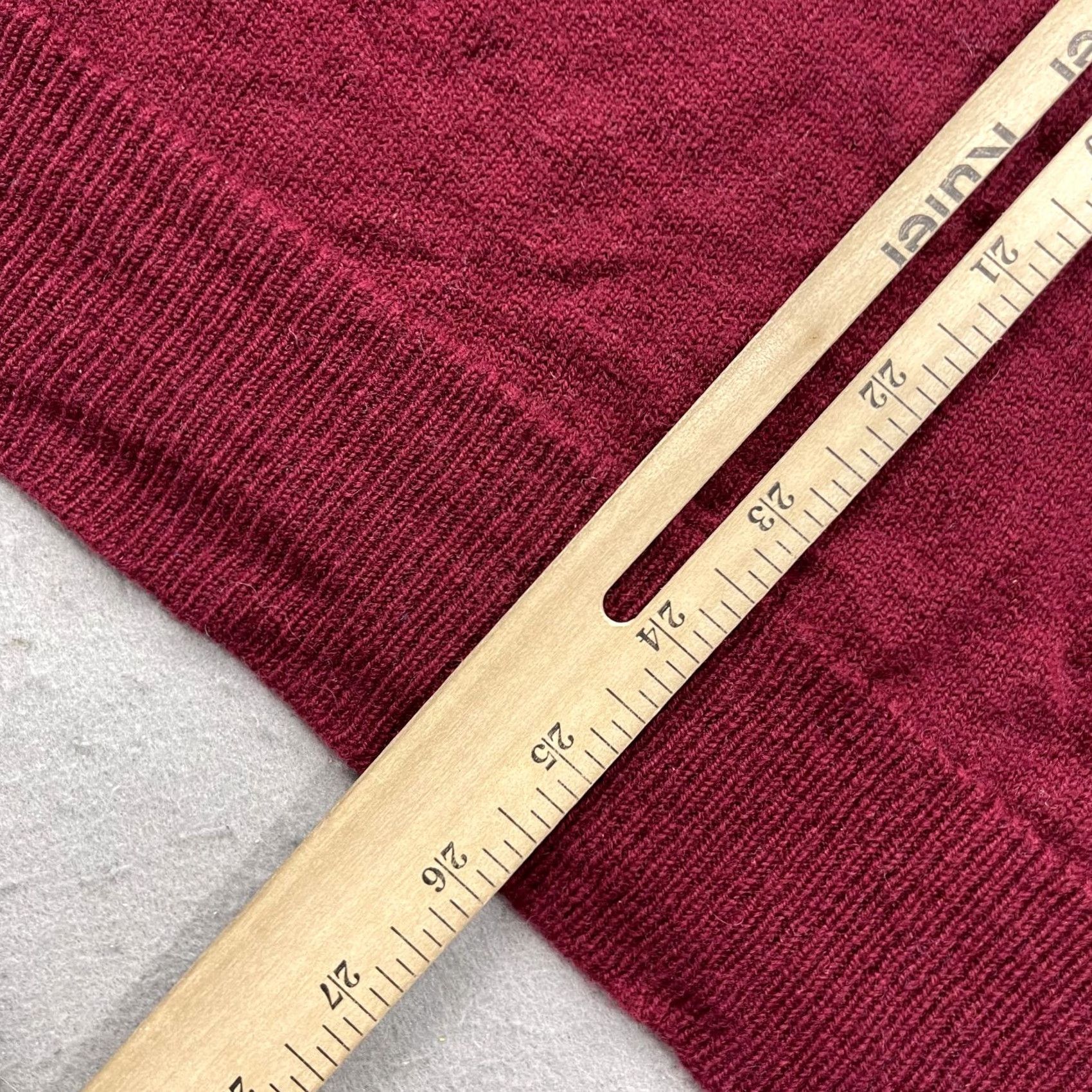 Brooks Brothers VINTAGE Brooks Brothers Sweater Mens 44 Red Wool Knit V-Neck England Pullover Classic Preppy Knits Mens Size US XXL / EU 58 / 5 - 8 Thumbnail
