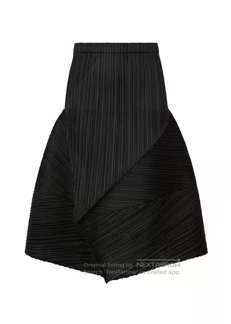 Issey Miyake Issey Miyake size:3 Black Midi Skirt Size 22" - 1 Thumbnail