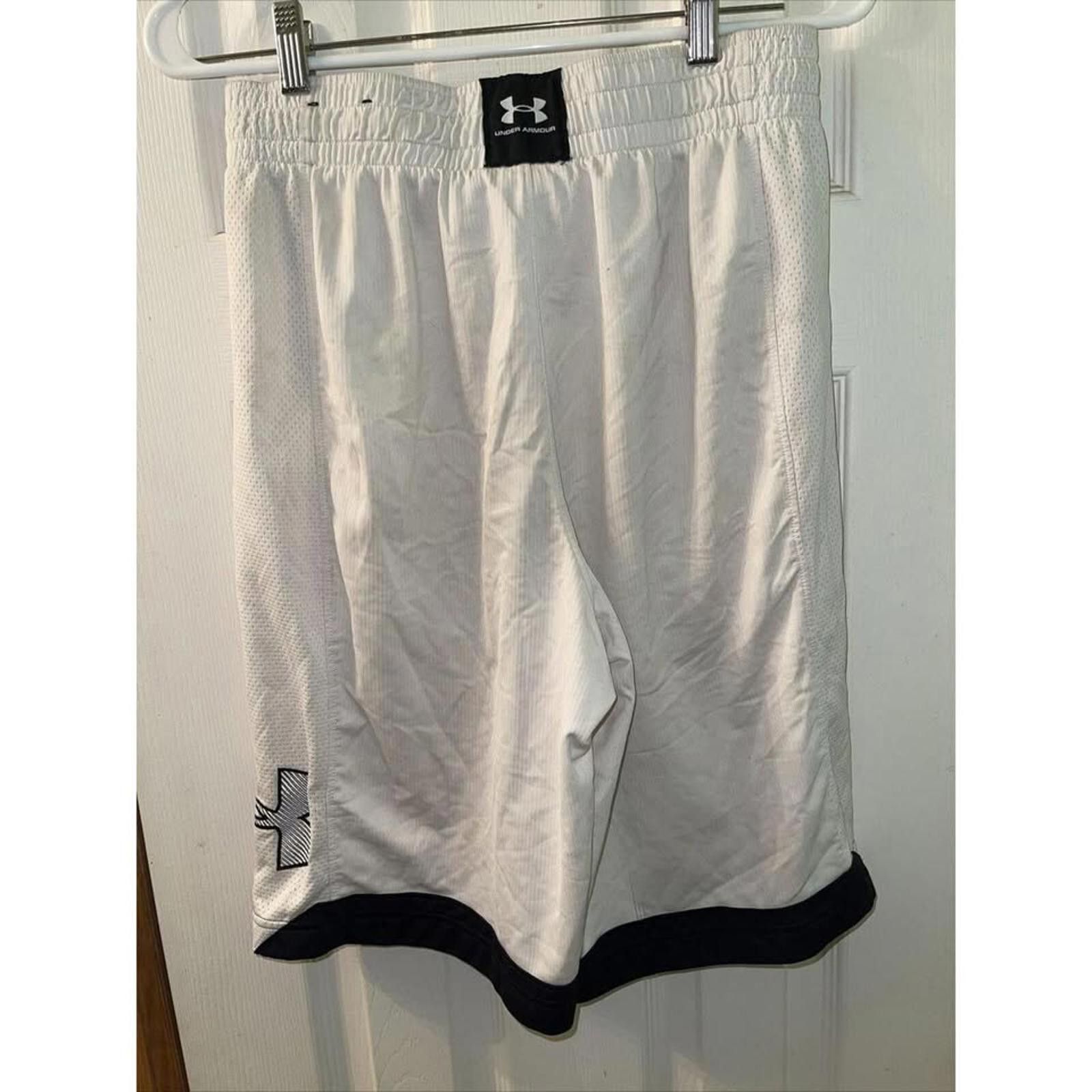 Other Under Armour Performance Athletic Shorts Size US 32 / EU 48 - 5 Thumbnail
