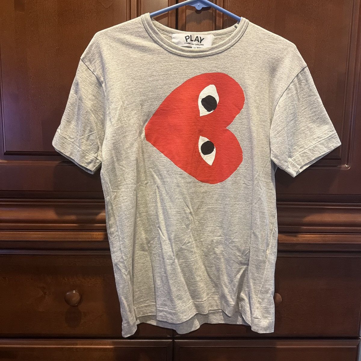 Comme des Garcons PLAY Comme des Garcons Play grey tee Size US M / EU 48-50 / 2 - 1 Thumbnail