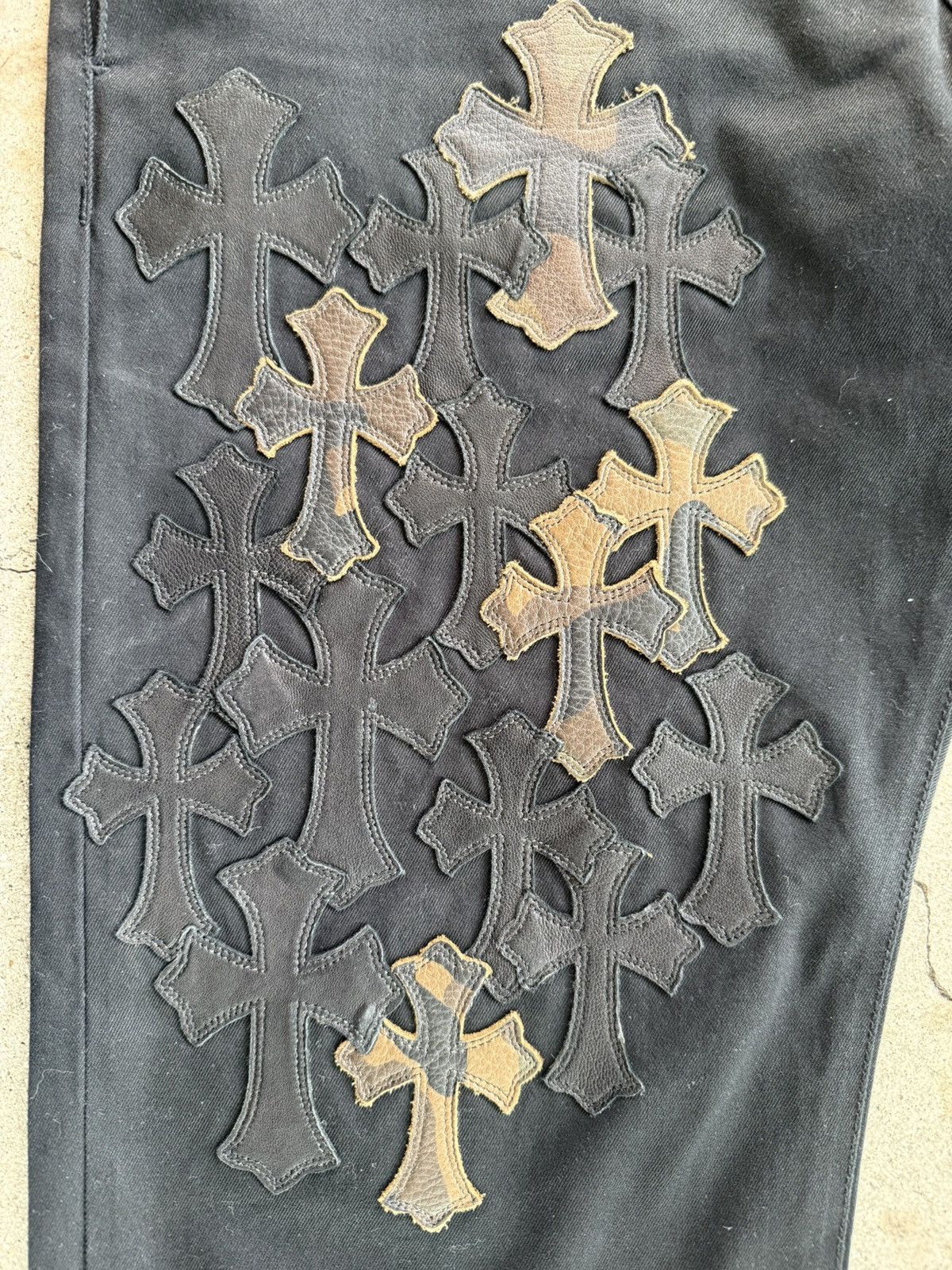 Chrome Hearts CHROME HEARTS FLOODED 40 LEATHER CAMO CROSS CARPENTER PANTS Size US 33 - 3 Thumbnail