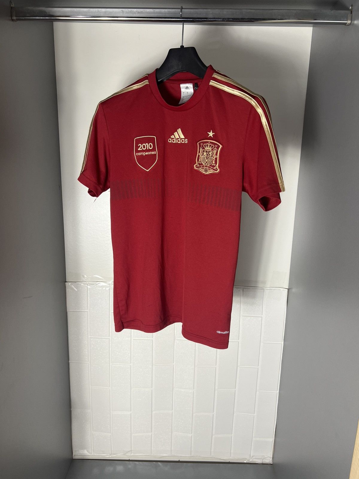 Adidas × Vintage VERY RARE ADIDAS SPAIN SOCCER JERSEY BLOKECORE RETRO Y2K 90s Size US S / EU 44-46 / 1 - 4 Thumbnail