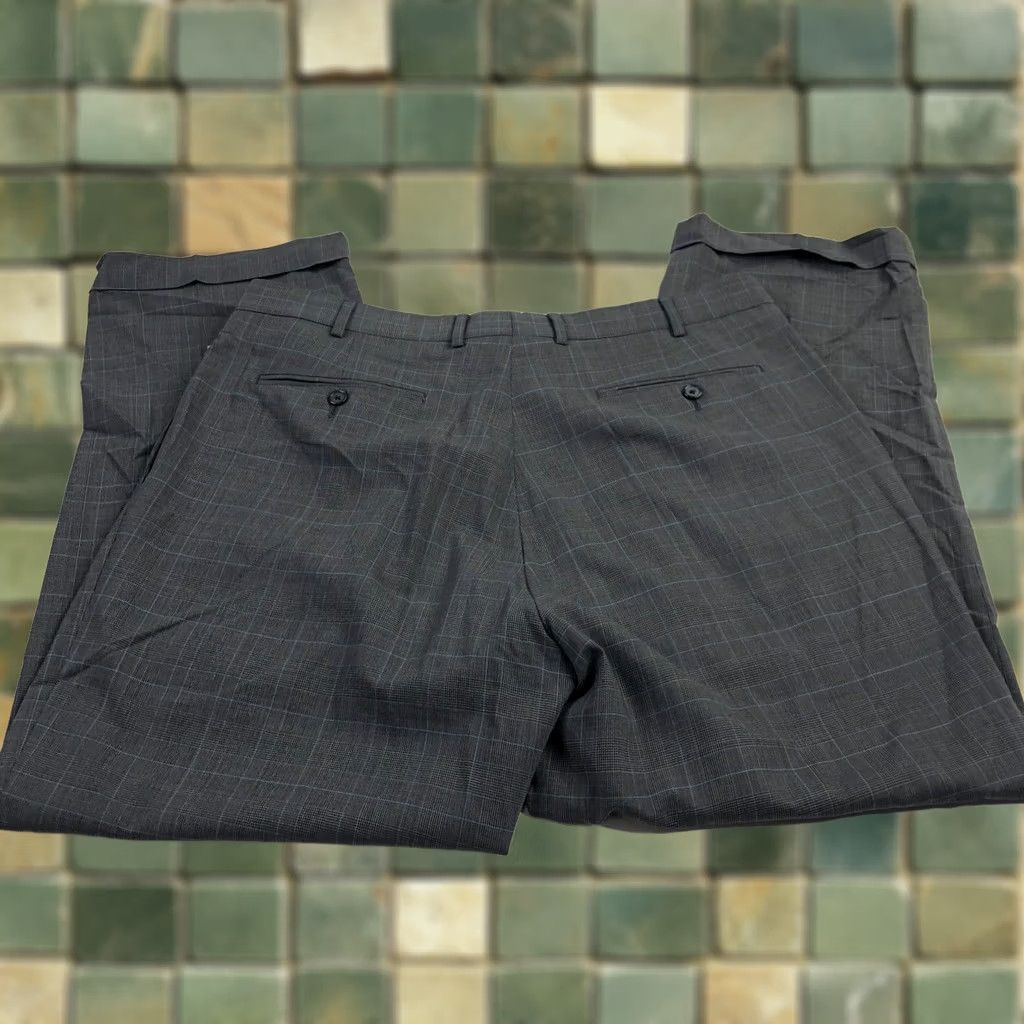 Brooks Brothers Brooks Brothers Madison BrooksCool Wool Pants Gray Plaid 45R W40 37W 29.5L Dress Pants Belt Loops Button Front Regular Men Size US 37 - 1 Thumbnail