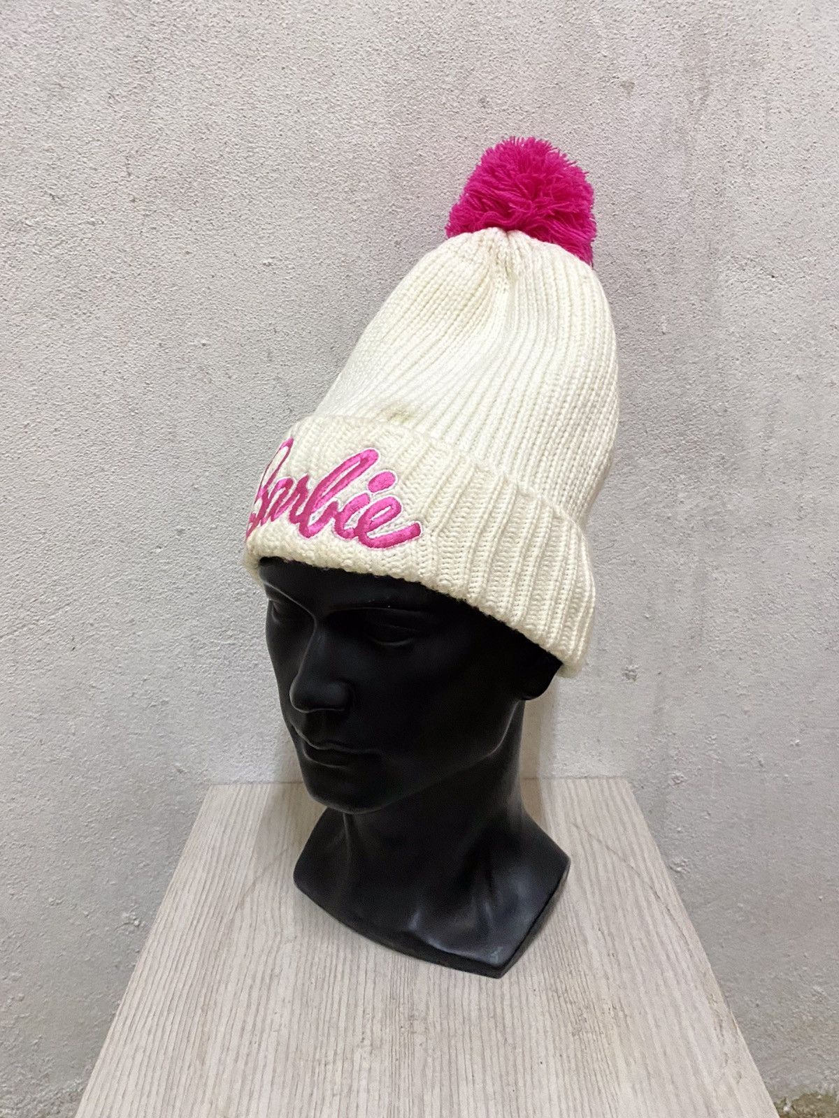 Cartoon Network Barbie Spell Out Bobble Beanie Hat Size ONE SIZE - 4 Thumbnail