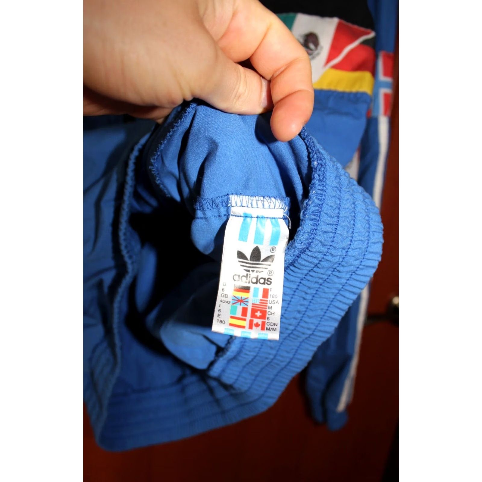 Adidas VINTAGE Adidas Track Jacket Unisex Adults M Blue 1990s All Nations Zip Sleeve Regular 62cm 66-68cm 77cm Size US M / EU 48-50 / 2 - 6 Thumbnail