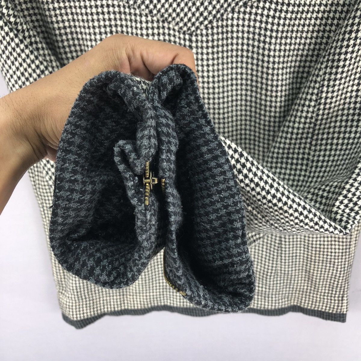 Japanese Brand Vintage 90’s Twenty Works Clasp Houndstooth Jacket Size US M / EU 48-50 / 2 - 11 Thumbnail