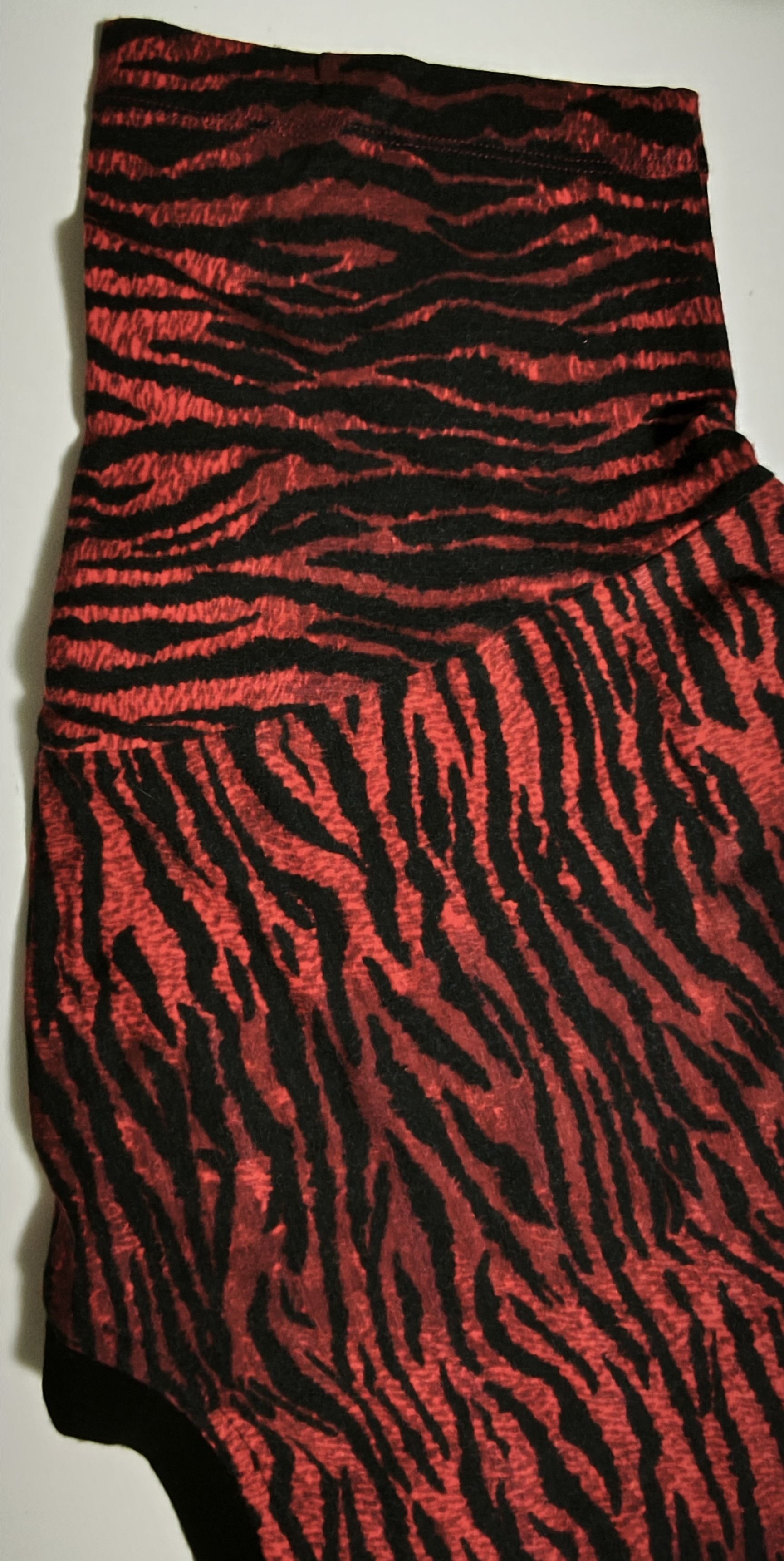 Kenzo Red wool T-shirt with tiger print Size US M / EU 48-50 / 2 - 21 Thumbnail