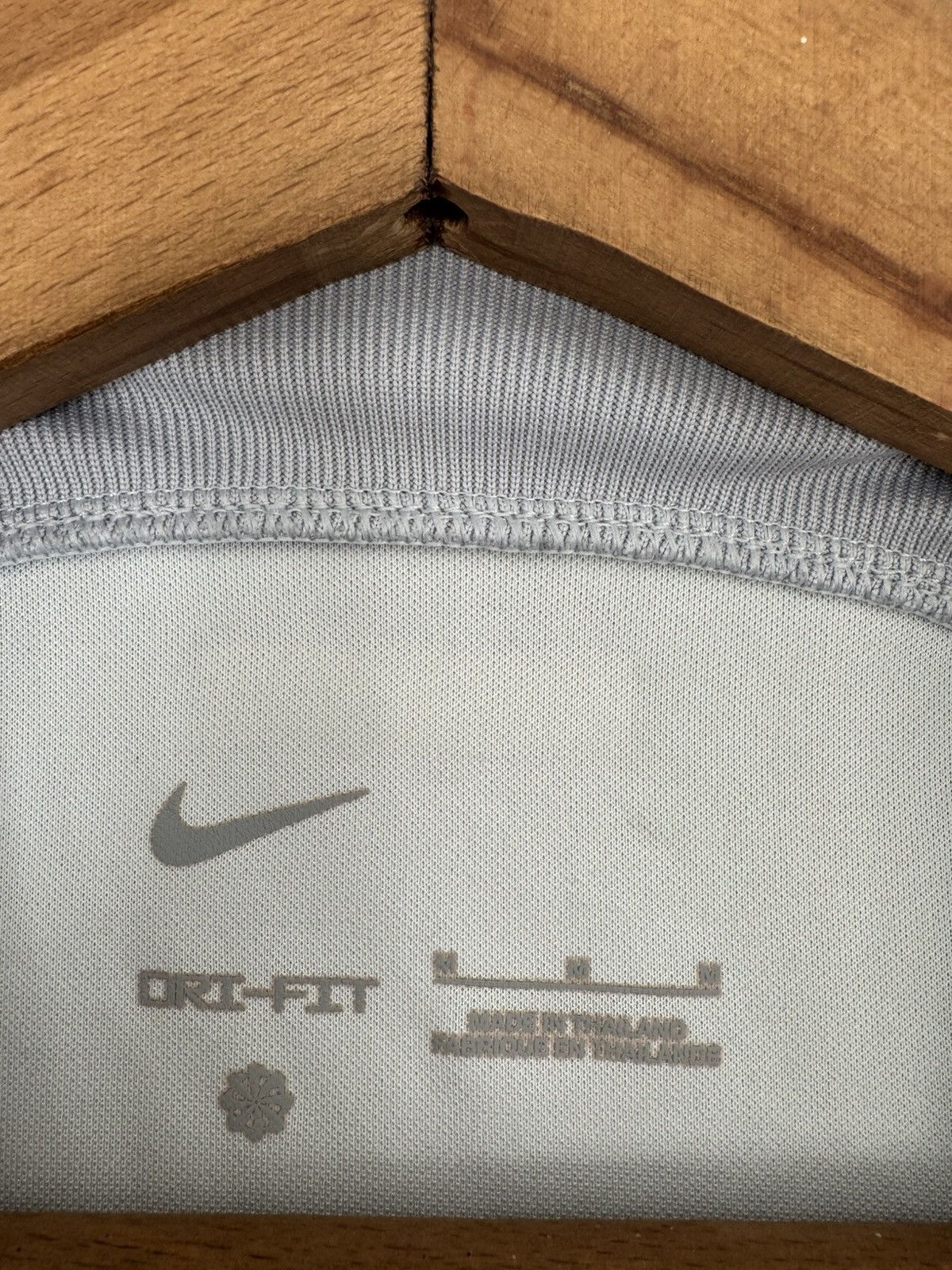 Nike Barcelona 2022-2023 Third Soccer Jersey Football Kit Shirt Size US M / EU 48-50 / 2 - 10 Thumbnail