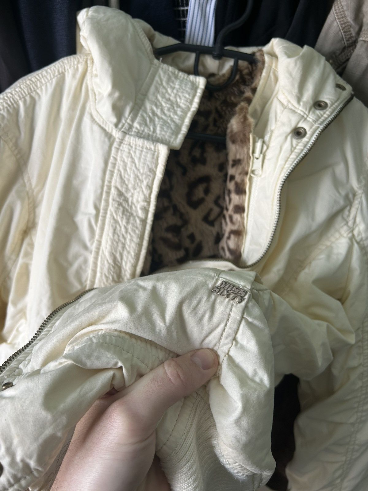 Miss Sixty Vintage Miss Sixty Leopard Fur Bomber Jacket Streetwear Sz M Size M / US 6-8 / IT 42-44 - 6 Thumbnail