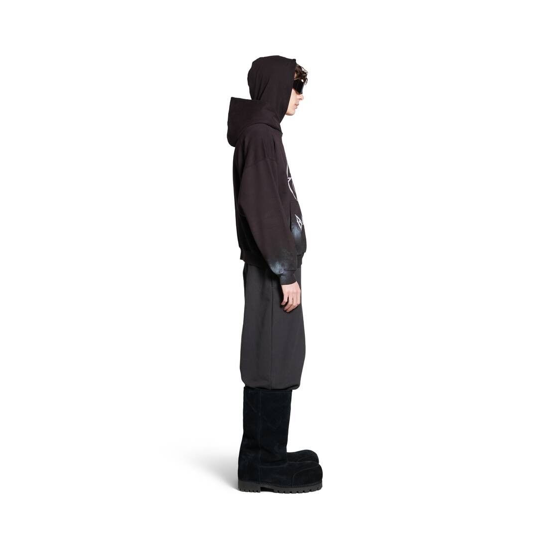 Balenciaga o1w1db10126 Metal BB Stencil Hoodie Medium Fit in Black Size US L / EU 52-54 / 3 - 3 Thumbnail