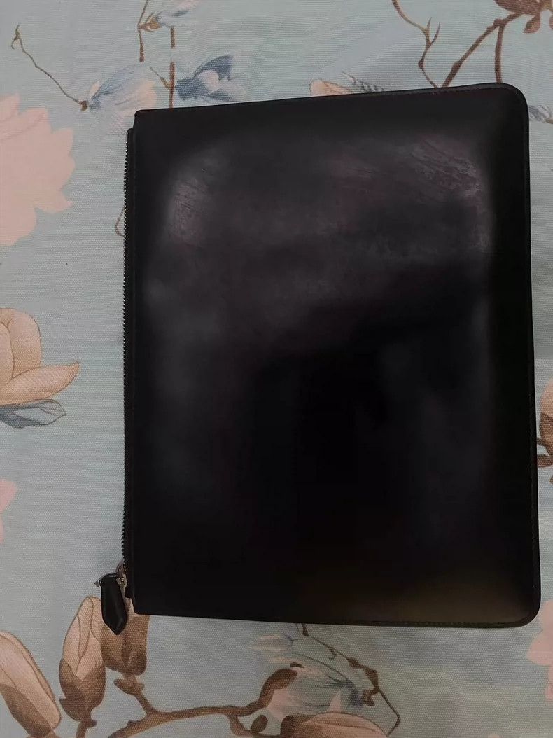 Givenchy Givenchy Distressed perforated limited edition clutch Size ONE SIZE - 2 Thumbnail