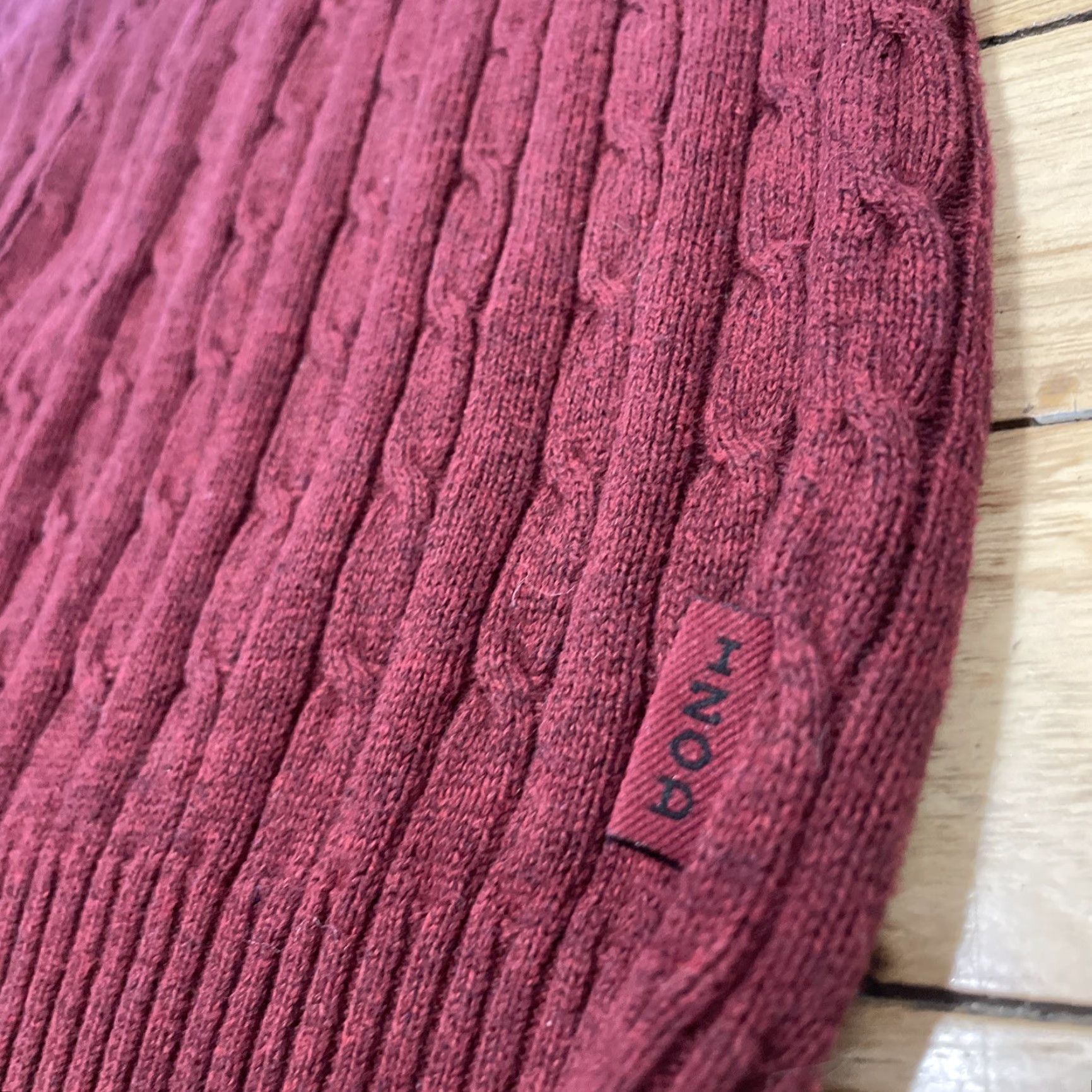 Izod VINTAGE Izod Sweater Men 2XL Cable-Knit V-Neck Maroon Red 80s 90s Old Money Pullover Womens Mens Boys Girls? Size US XXL / EU 58 / 5 - 6 Thumbnail