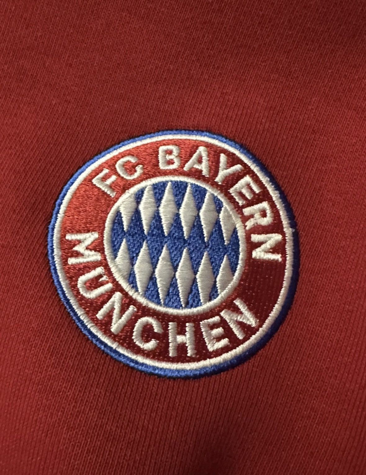 Adidas FC Bayern Essentials Trefoil Hoodie Size US M / EU 48-50 / 2 - 4 Thumbnail