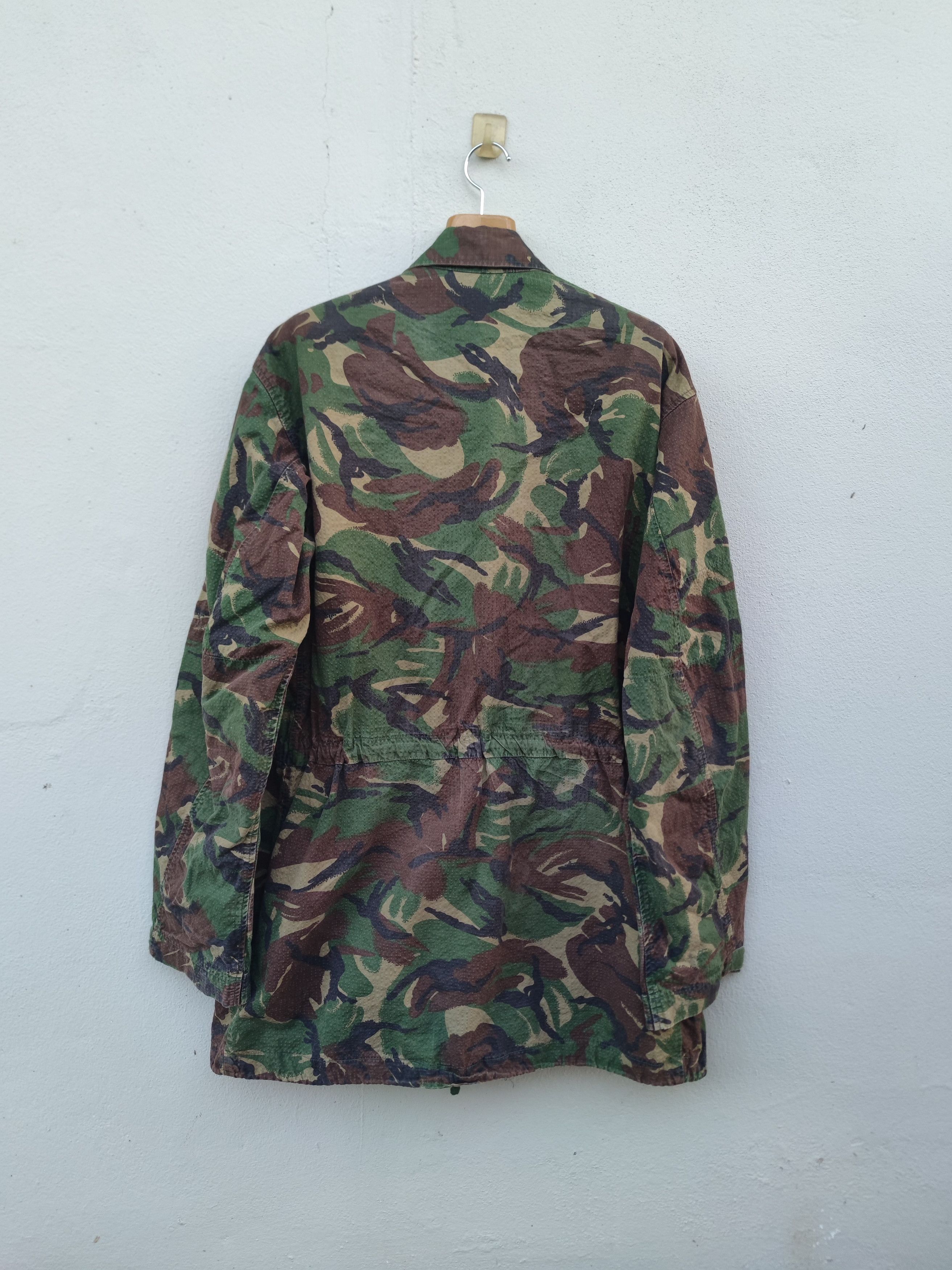 Vintage Vintage British Army DPM Camouflage Jacket Size US XL / EU 56 / 4 - 10 Thumbnail